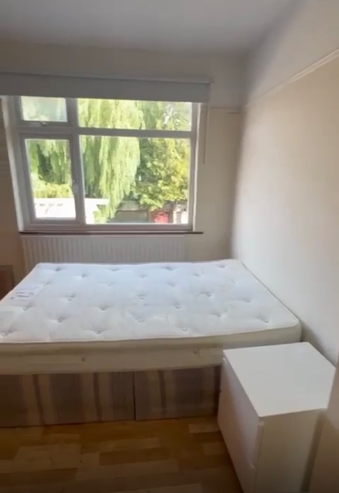 Additional image 2 of Room in a Shared House, Magdalen Road, OX4, N1 7GU