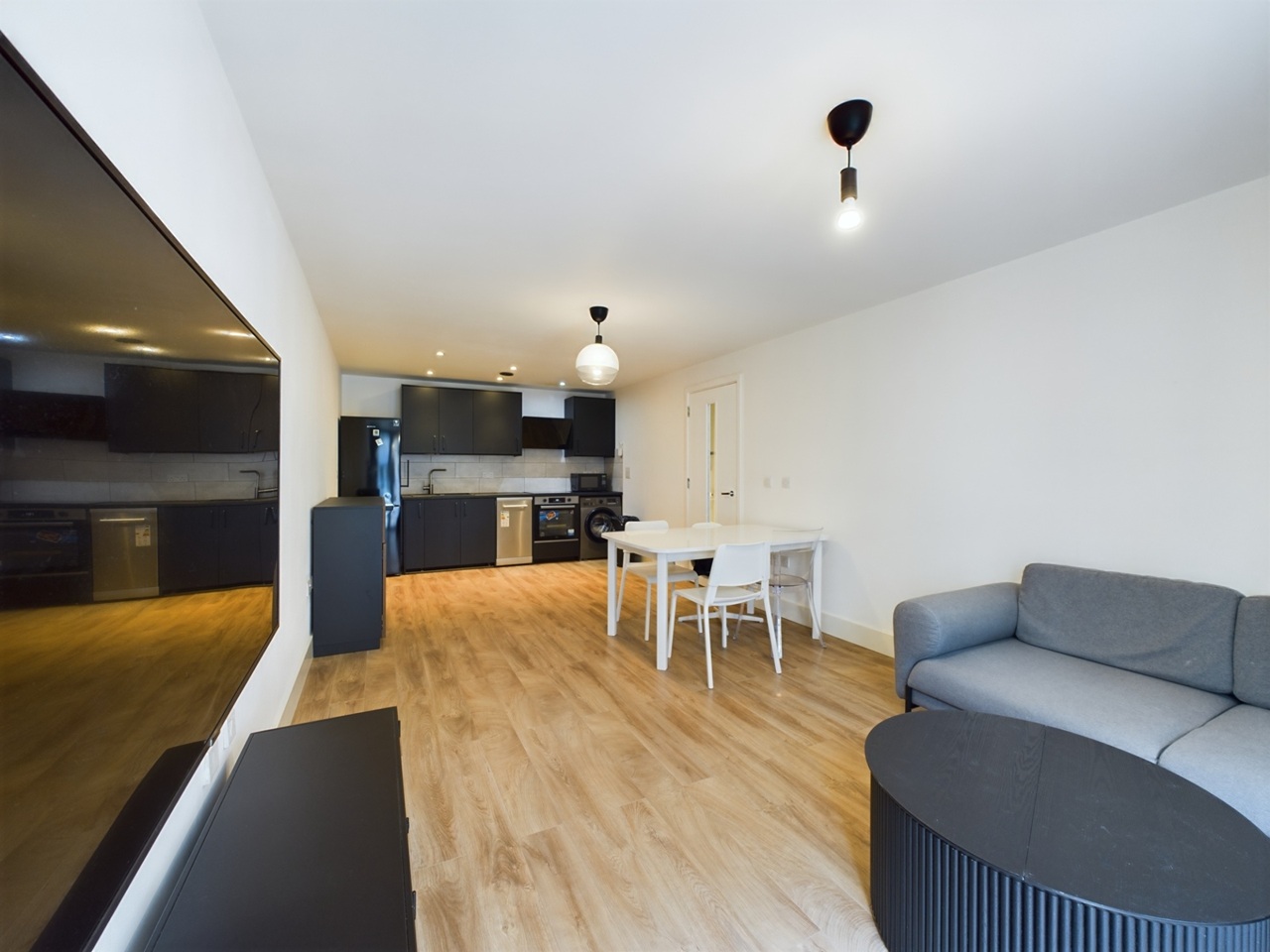 Additional image 4 of 2 Bed Flat, Southside, B5, N1 7GU