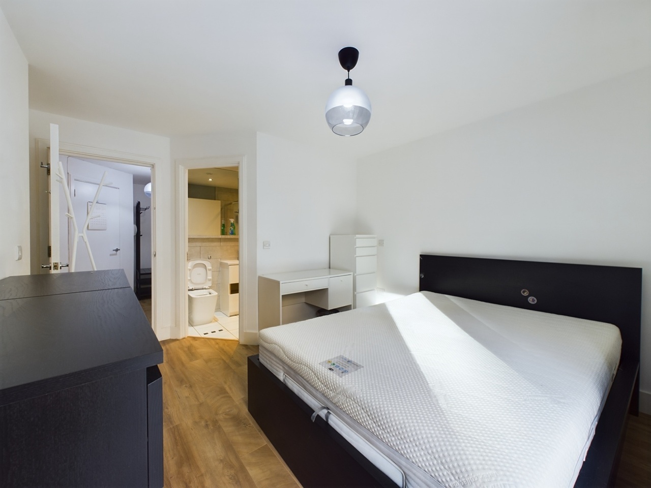 Additional image 6 of 2 Bed Flat, Southside, B5, N1 7GU