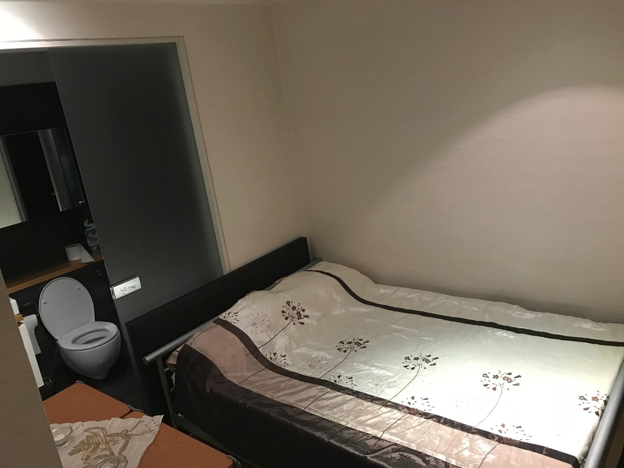 Additional image 16 of 1 Bed Semi-Detached House, Gledhow Gardens, SW5, N1 7GU