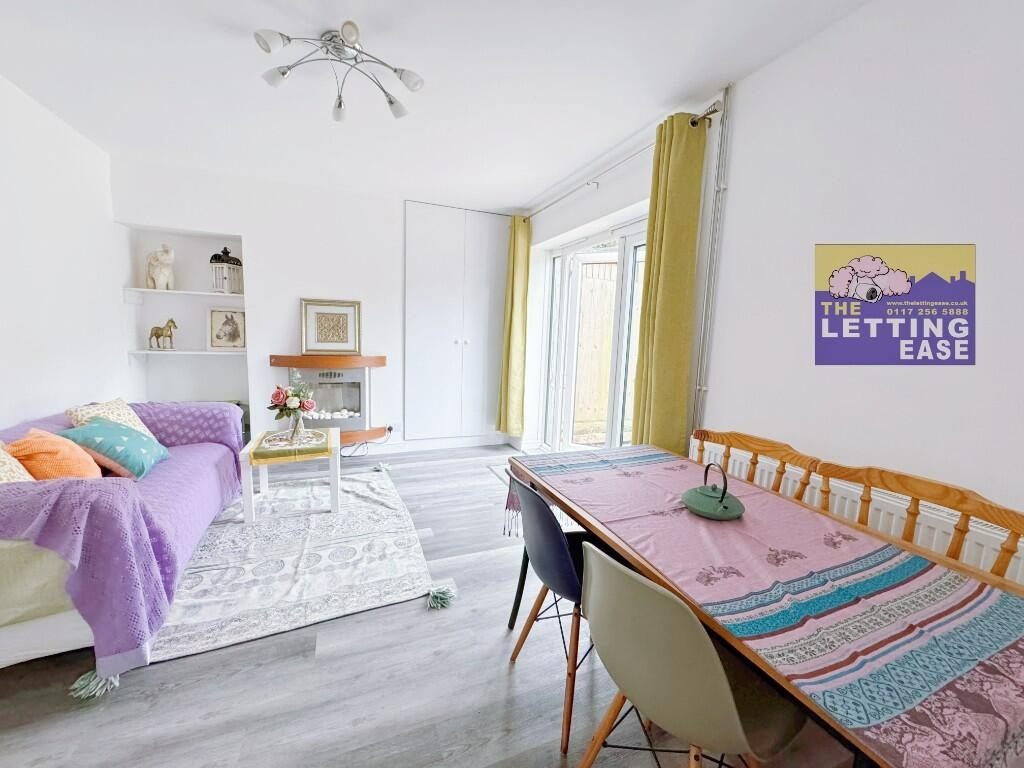 4 Bed Semi-Detached House, Wedmore Vale, BS3, N1 7GU