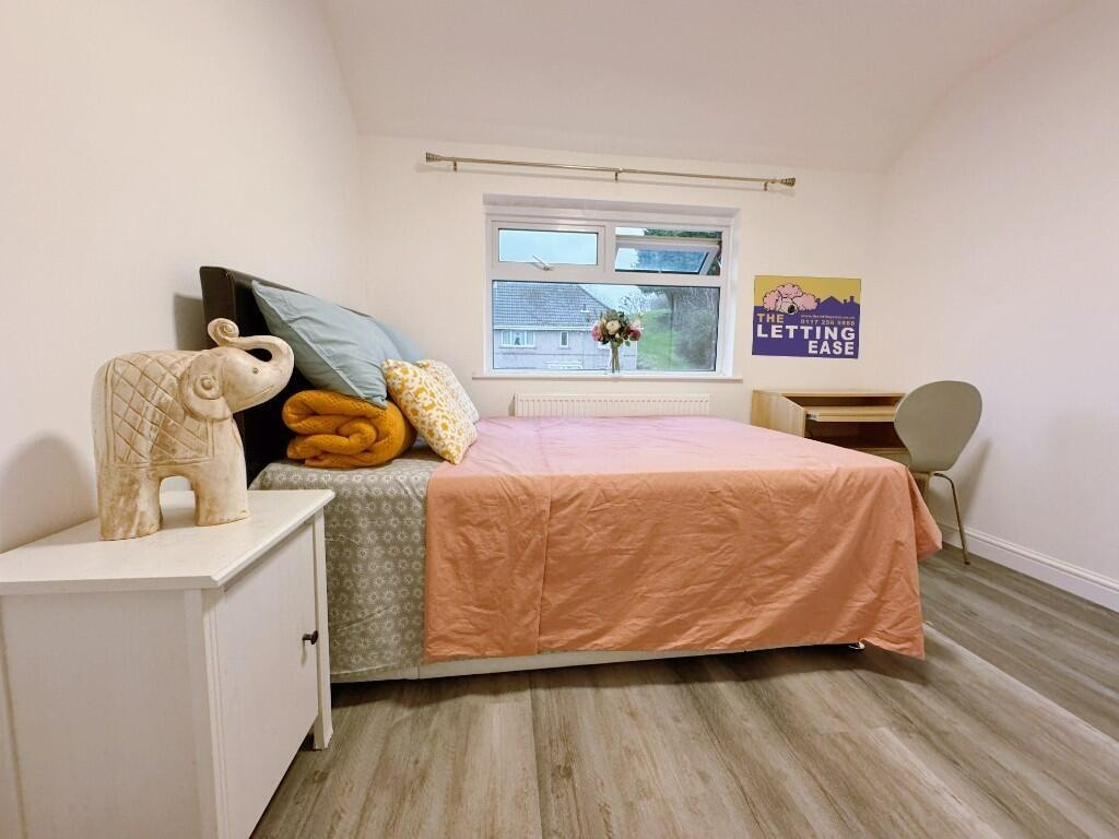 Additional image 13 of 4 Bed Semi-Detached House, Wedmore Vale, BS3, N1 7GU