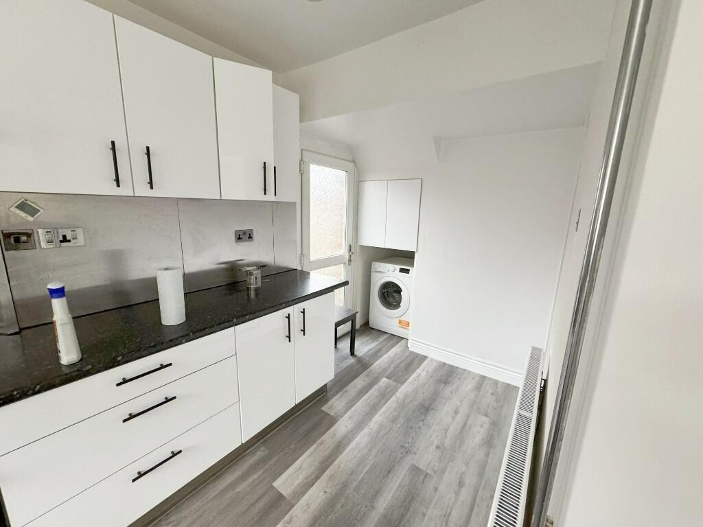 Additional image 15 of 4 Bed Semi-Detached House, Wedmore Vale, BS3, N1 7GU