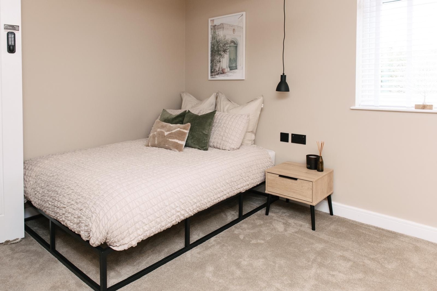 Additional image 2 of Room in a Shared House, Stables St, DE22, N1 7GU