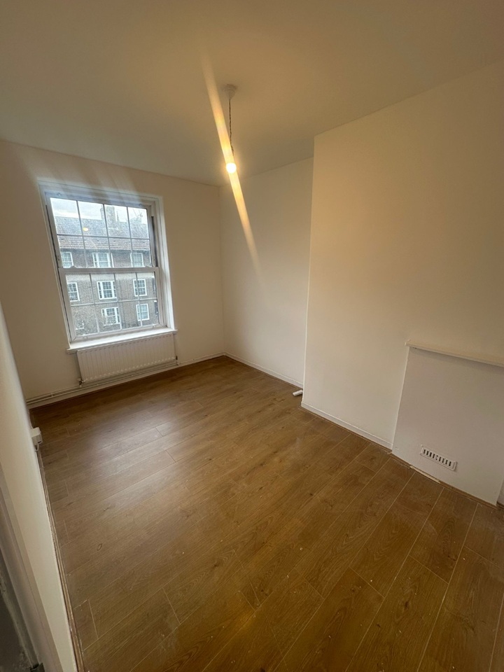 Room in a Shared Flat, Chicksand Street, E1, N1 7GU