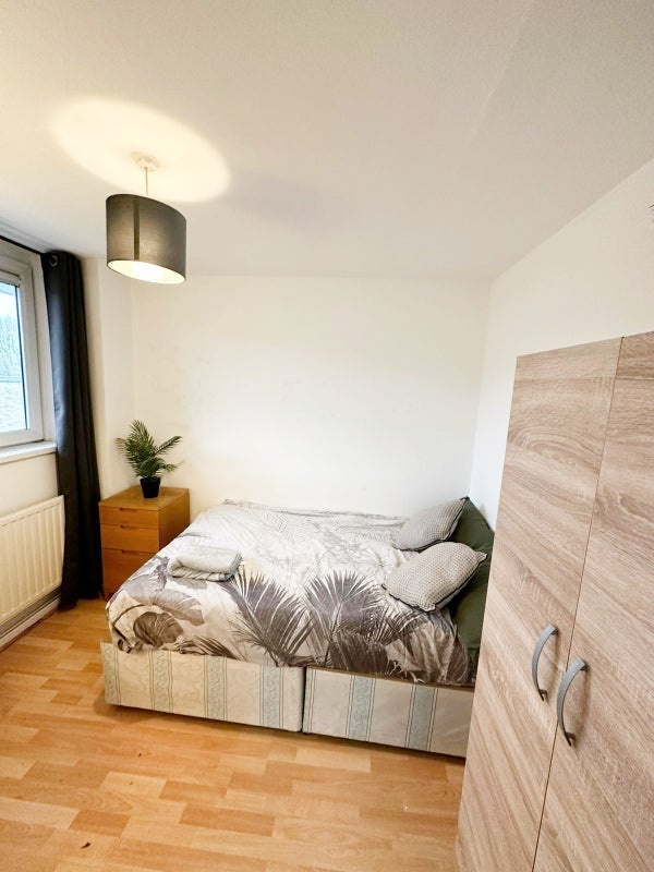 Additional image 3 of Room in a Shared Flat, Brick Lane, E1, N1 7GU