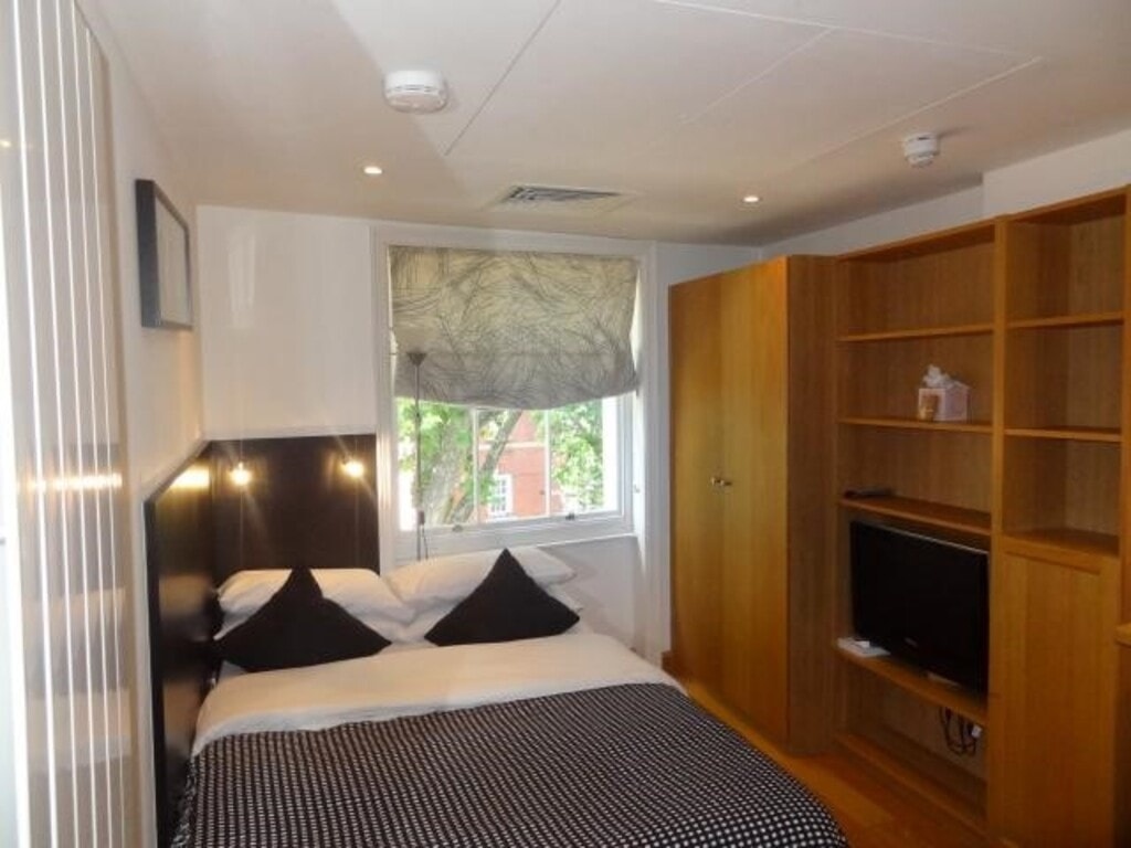Studio Flat, Cartwright Gardens, WC1H, N1 7GU