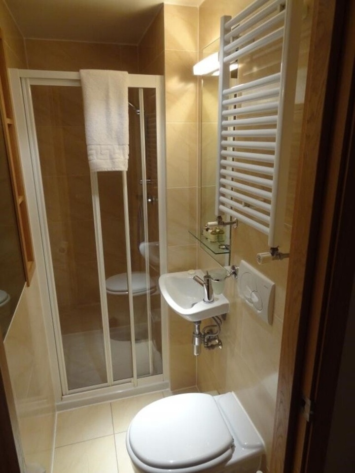 Additional image 4 of Studio Flat, Cartwright Gardens, WC1H, N1 7GU