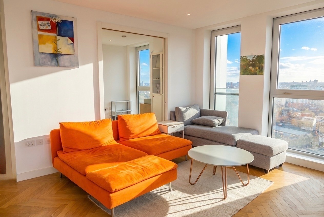 3 Bed Flat, Southwark Bridge Road, SE1, N1 7GU