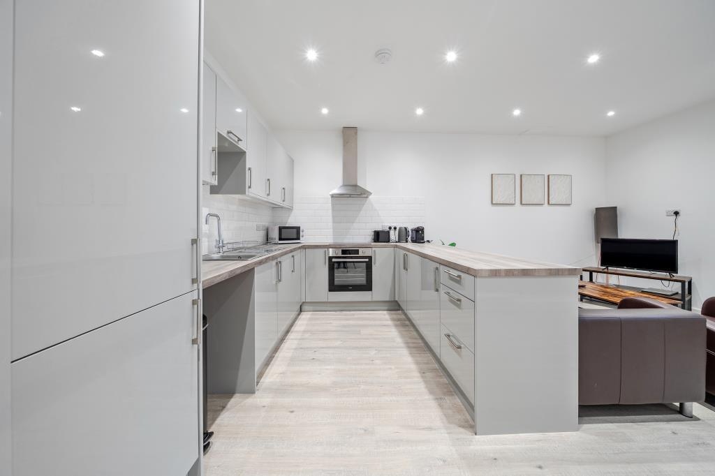 Additional image 2 of 2 Bed Flat, Broadway, OX11, N1 7GU