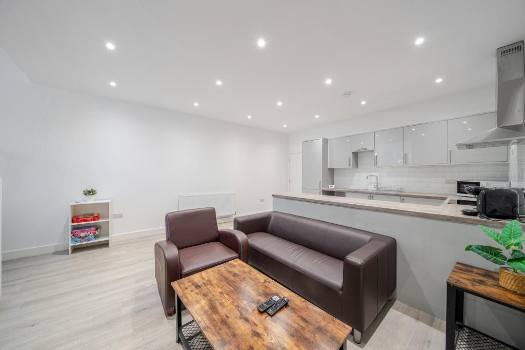 Additional image 9 of 2 Bed Flat, Broadway, OX11, N1 7GU