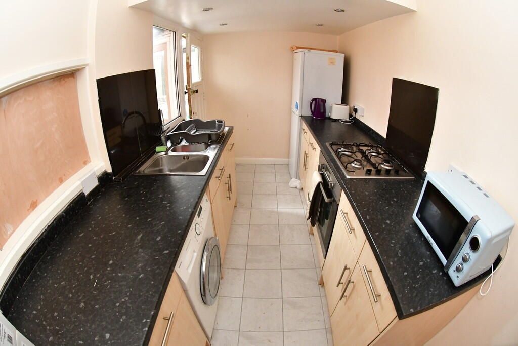 Additional image 2 of Room in a Shared House, The Mount, CV3, N1 7GU