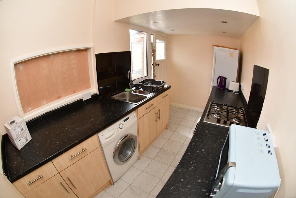 Additional image 3 of Room in a Shared House, The Mount, CV3, N1 7GU