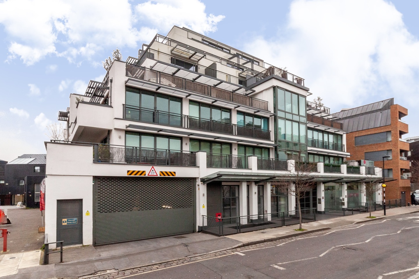 Additional image 3 of 2 Bed Flat, Holmes Road, NW5, N1 7GU