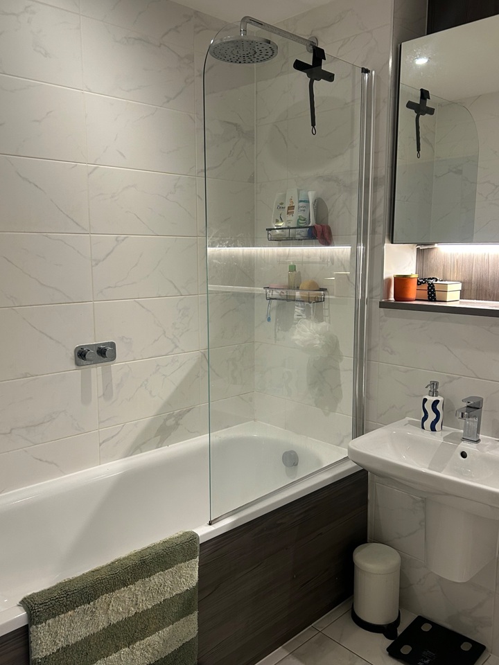 Additional image 5 of Room in a Shared Flat, Anaconda Cut, M3, N1 7GU