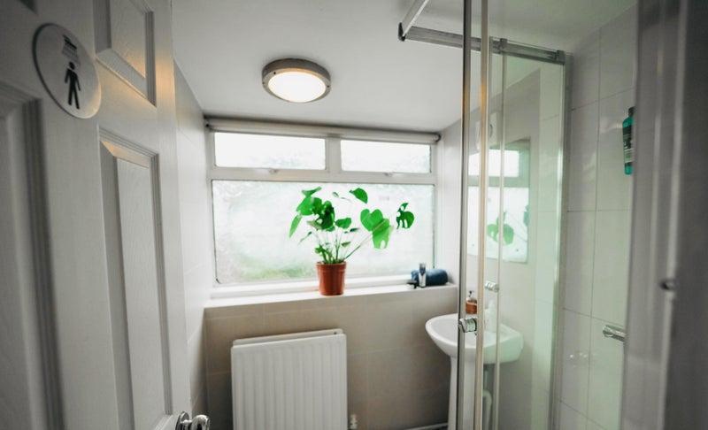 Additional image 10 of Room in a Shared Flat, Redriff Road, SE16, N1 7GU