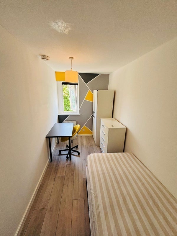 Additional image 3 of Room in a Shared Flat, Ferndale Road, SW9, N1 7GU