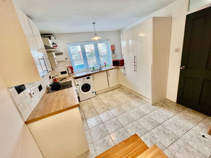 Additional image 6 of Room in a Shared Flat, Ferndale Road, SW9, N1 7GU