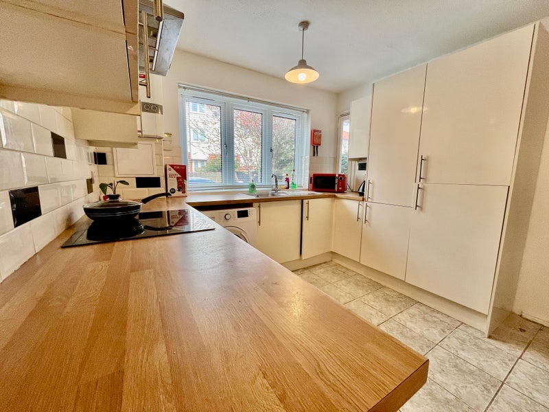 Additional image 7 of Room in a Shared Flat, Ferndale Road, SW9, N1 7GU