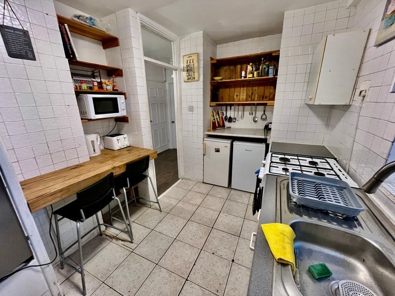 Additional image 11 of Room in a Shared Flat, St Marychurch St, SE16, N1 7GU