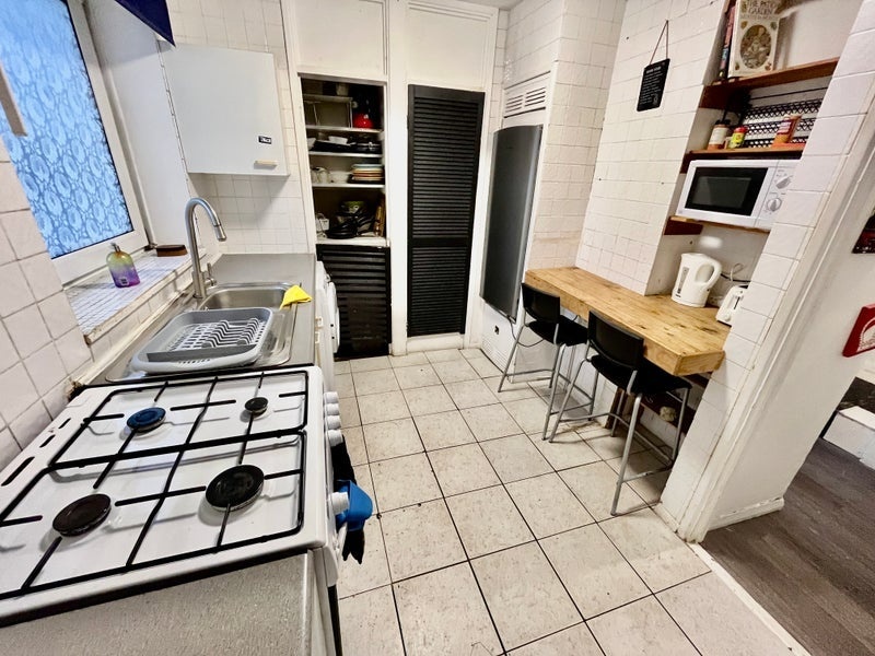 Additional image 15 of Room in a Shared Flat, St Marychurch St, SE16, N1 7GU