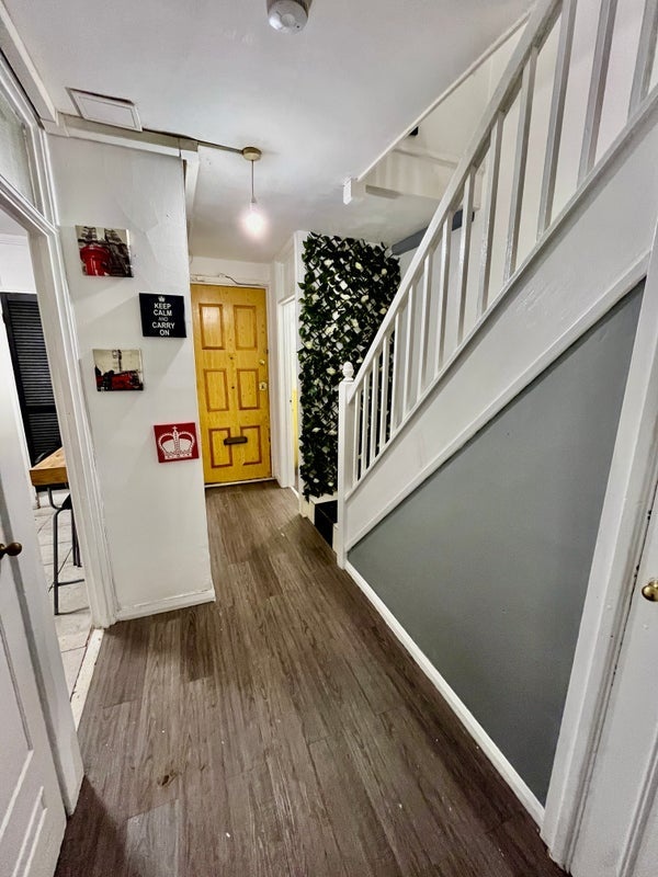 Additional image 16 of Room in a Shared Flat, St Marychurch St, SE16, N1 7GU