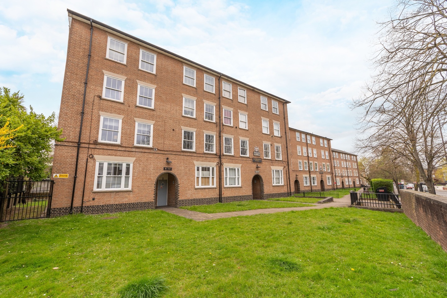 2 Bed Flat, Islington, N7, N1 7GU