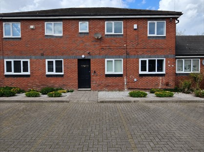 2 Bed Flat, Coppull, PR7