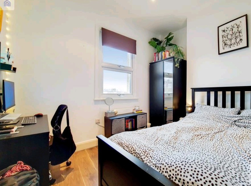 Additional image 3 of 3 Bed Maisonette, Lavender Hill, SW11, N1 7GU