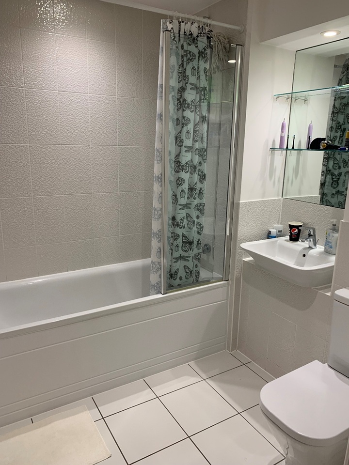 Additional image 4 of 2 Bed Flat, Centenary Plaza, SO19, N1 7GU