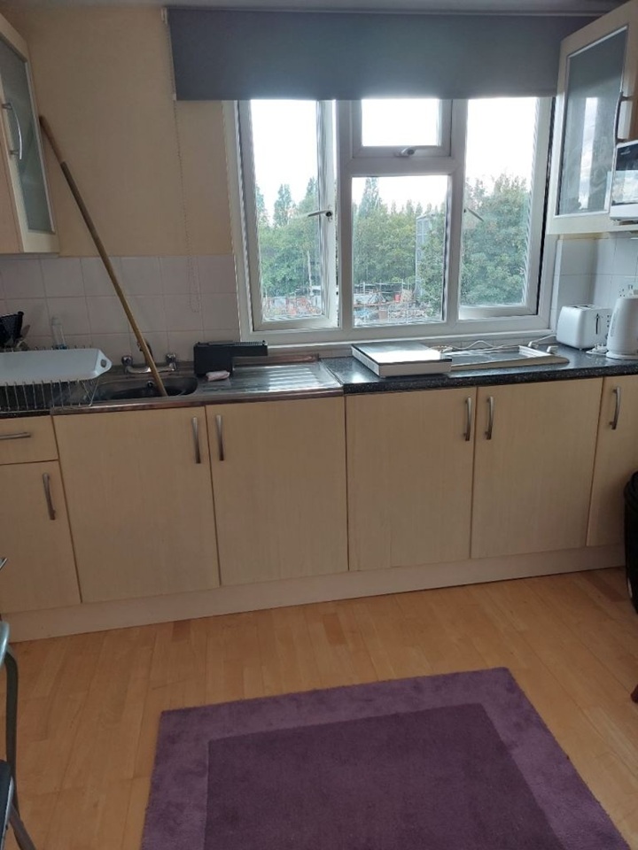 Additional image 8 of Room in a Shared Flat, Bethnal Green Road, E2, N1 7GU