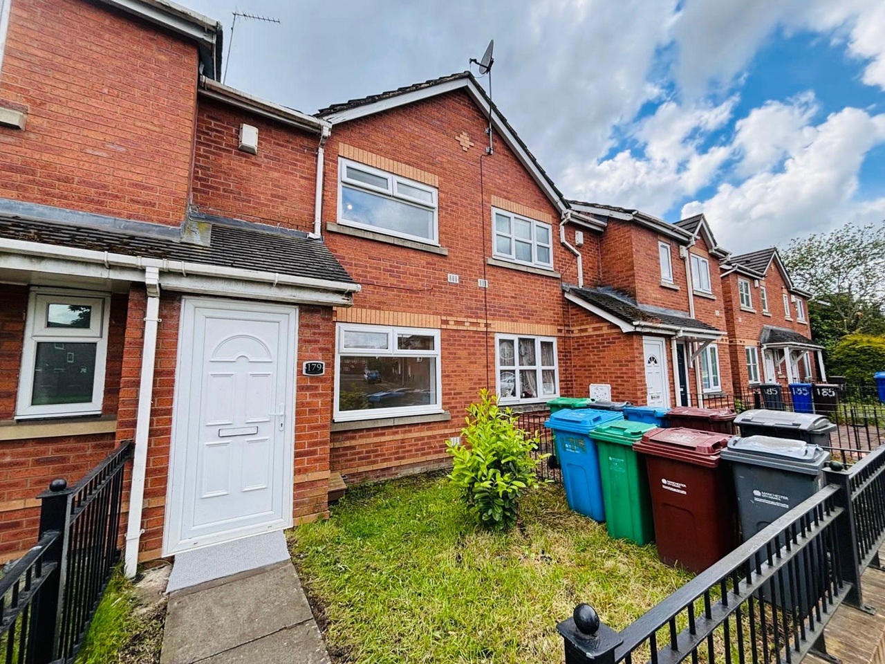 Manchester - 2 Bed Terraced House, Elizabeth St, M8 - To Rent Now for £ ...