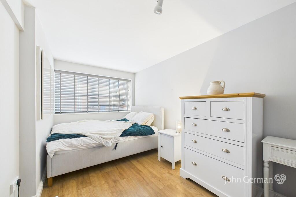 Additional image 11 of 4 Bed Terraced House, Crystal Close, DE3, N1 7GU