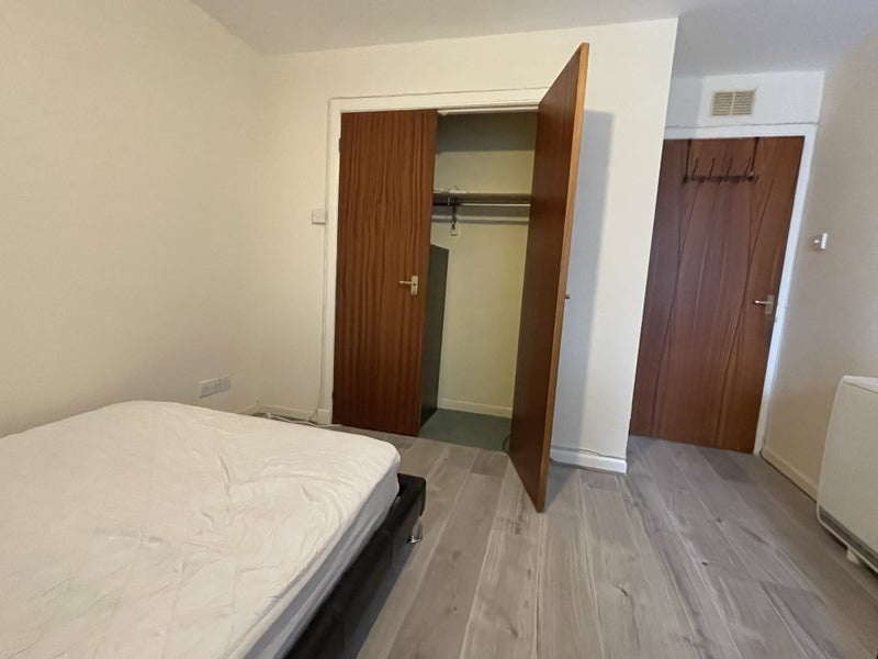 Additional image 7 of 2 Bed Flat, Lochrin, EH3, N1 7GU