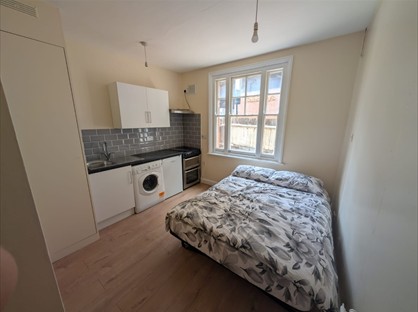 Studio Flat, Westbeech Road, N22
