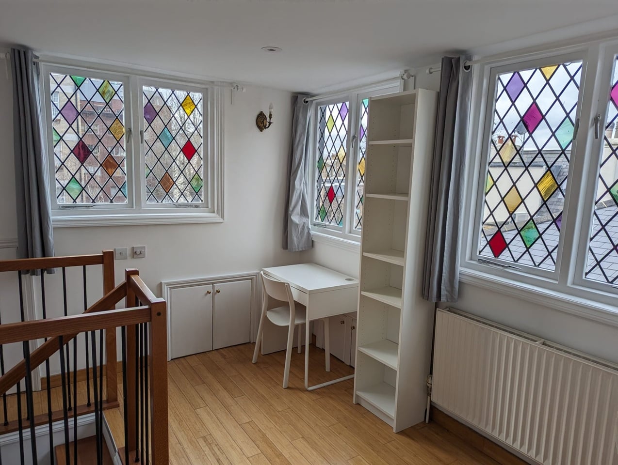 Studio Flat, Addison Road, W14 photo 2