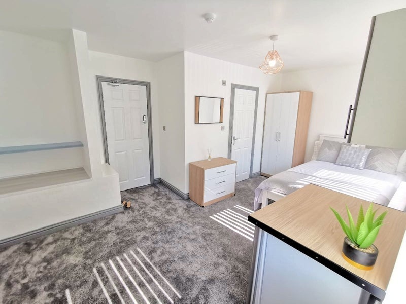 Room in a Shared House, West Boulevard, B32, N1 7GU