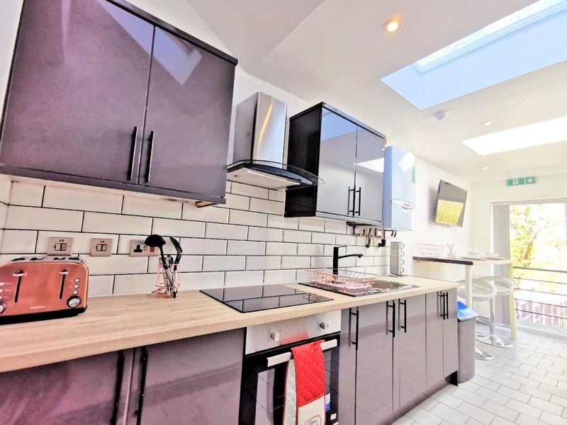 Additional image 12 of Room in a Shared House, West Boulevard, B32, N1 7GU