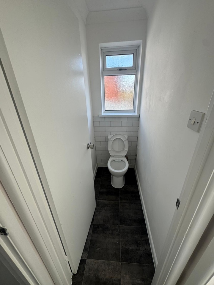 Additional image 2 of 3 Bed Semi-Detached House, Colne Avenue, SO16, N1 7GU