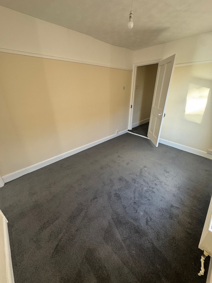 Additional image 5 of 3 Bed Semi-Detached House, Colne Avenue, SO16, N1 7GU