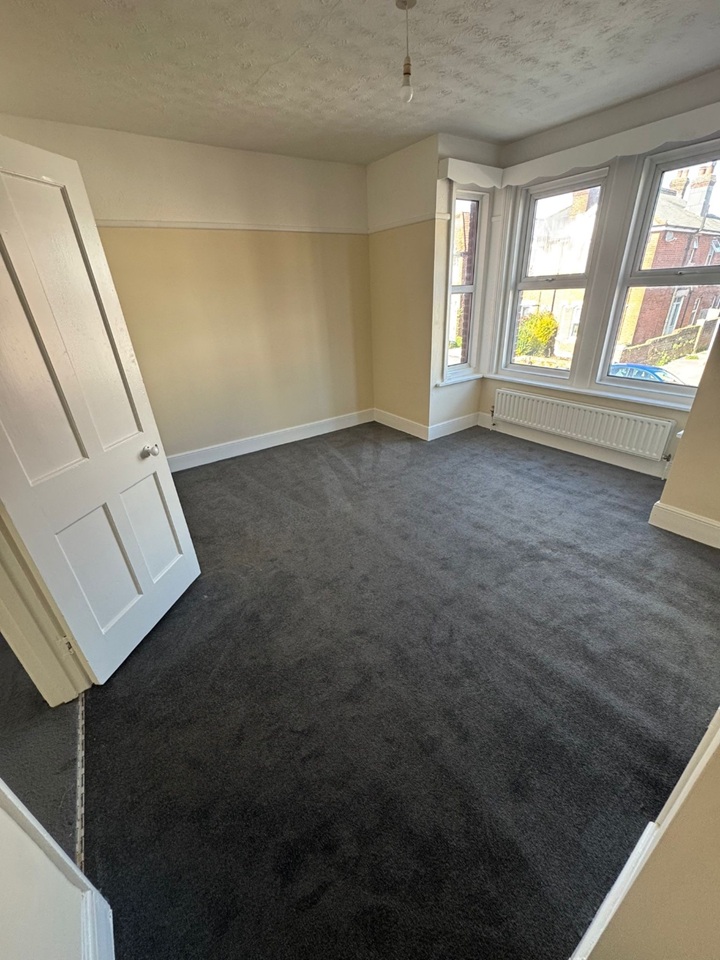 Additional image 7 of 3 Bed Semi-Detached House, Colne Avenue, SO16, N1 7GU