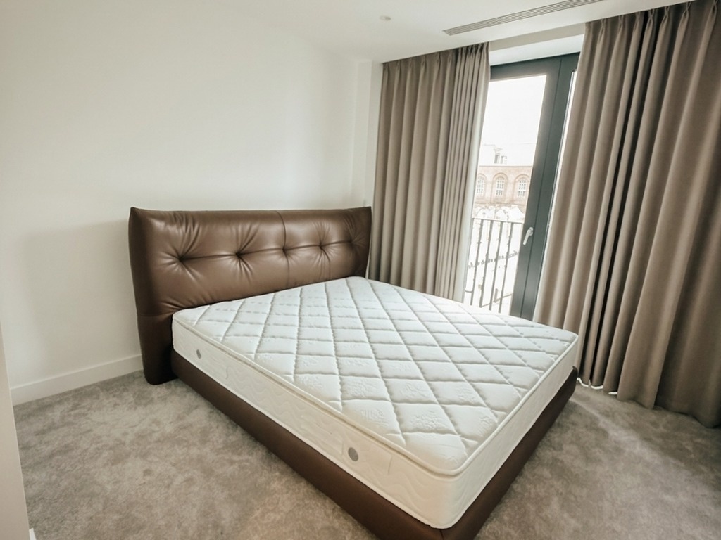 Additional image 3 of 2 Bed Flat, Watermark House, WC1X, N1 7GU