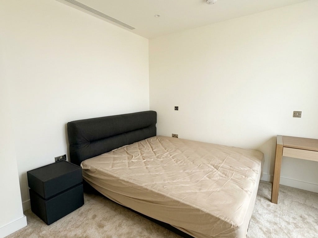 Additional image 4 of 2 Bed Flat, Watermark House, WC1X, N1 7GU