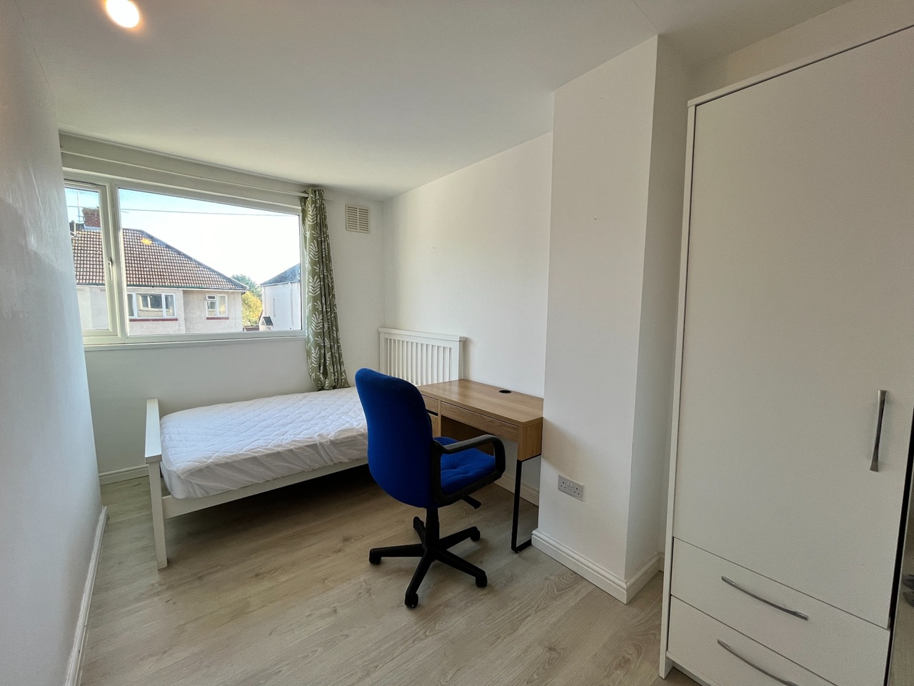 Additional image 13 of 5 Bed Flat, Filton, BS34, N1 7GU