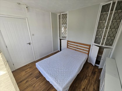 Room in a Shared House, Trevor Close, UB5