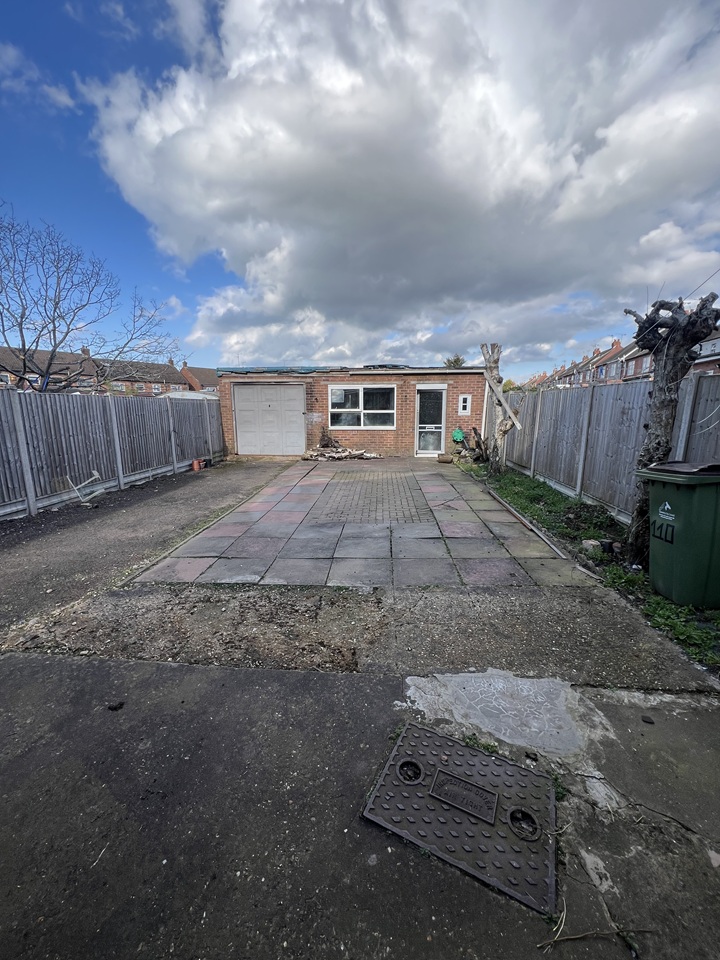 Additional image 16 of 3 Bed Semi-Detached House, Tallants Road, CV6, N1 7GU