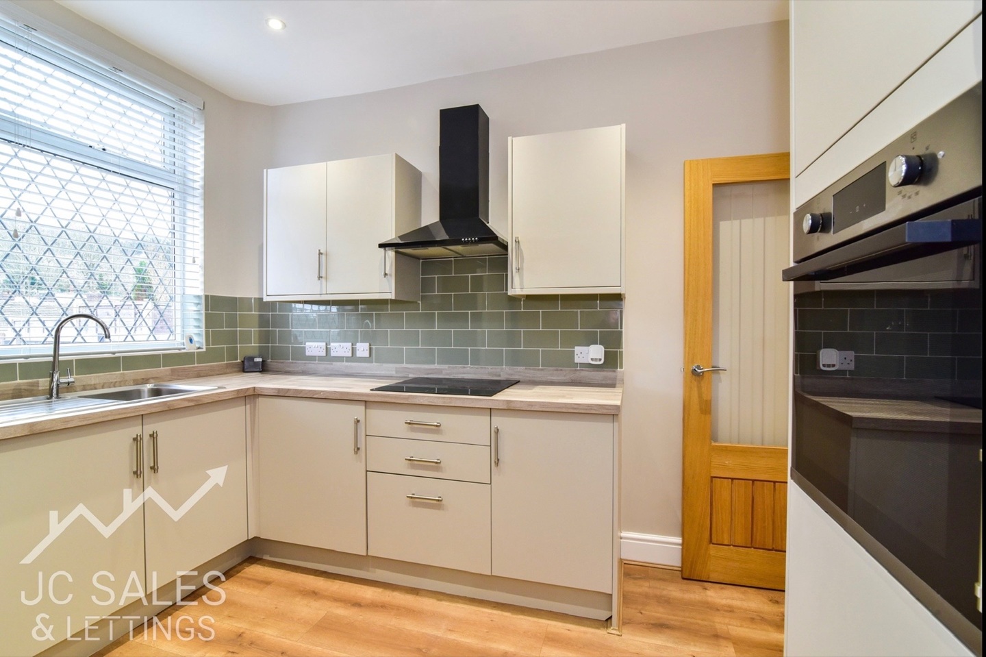Additional image 2 of 2 Bed End Terrace, Cartmell Road, S8, N1 7GU