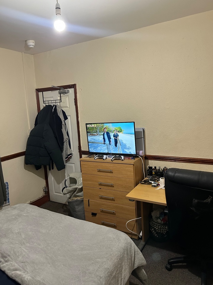 Additional image 5 of Room in a Shared House, Marston St, OX4, N1 7GU