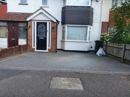 Bedsit, Bedford Road, HA4
