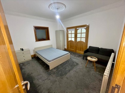 Room in a Shared Flat, Seven Kings Road, IG3
